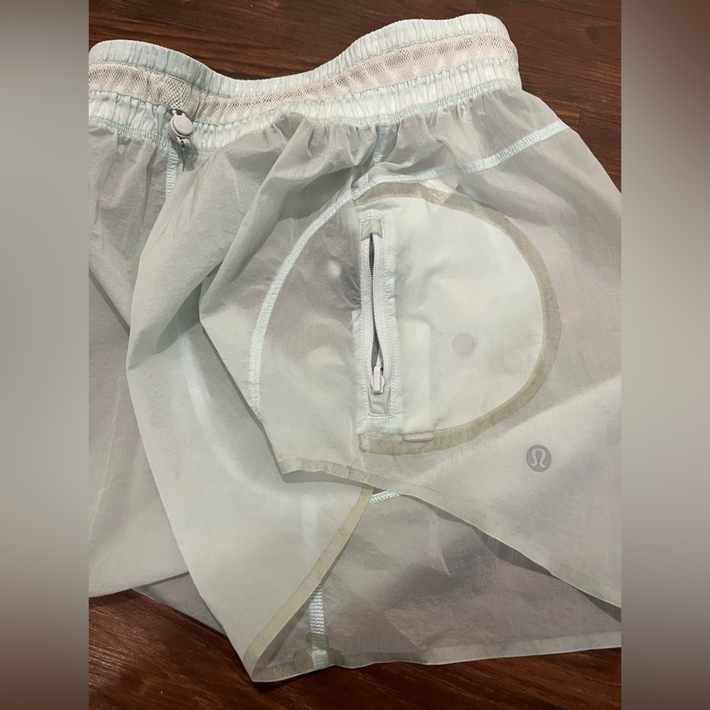 Lululemon Step Out Short Size 2 Ocean Air OCNA 3"Water Repellent - Picture 13 of 13